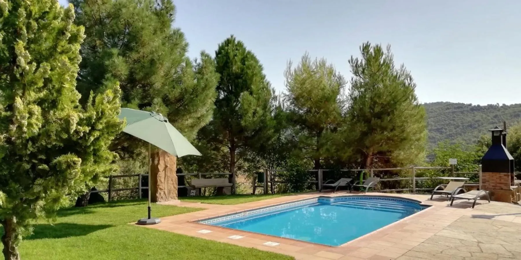 Casa Con Vistas Al Lago Y Con Piscina - Caso Nou La Baronia de Rialb